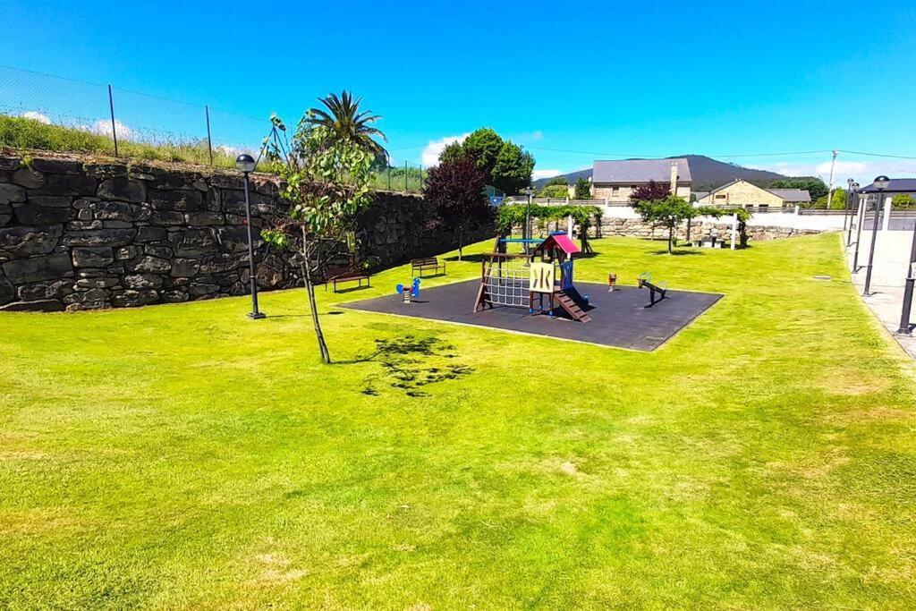Ferienwohnung Apartamento Playa Foz Con Jardin Y Piscina Exterior foto